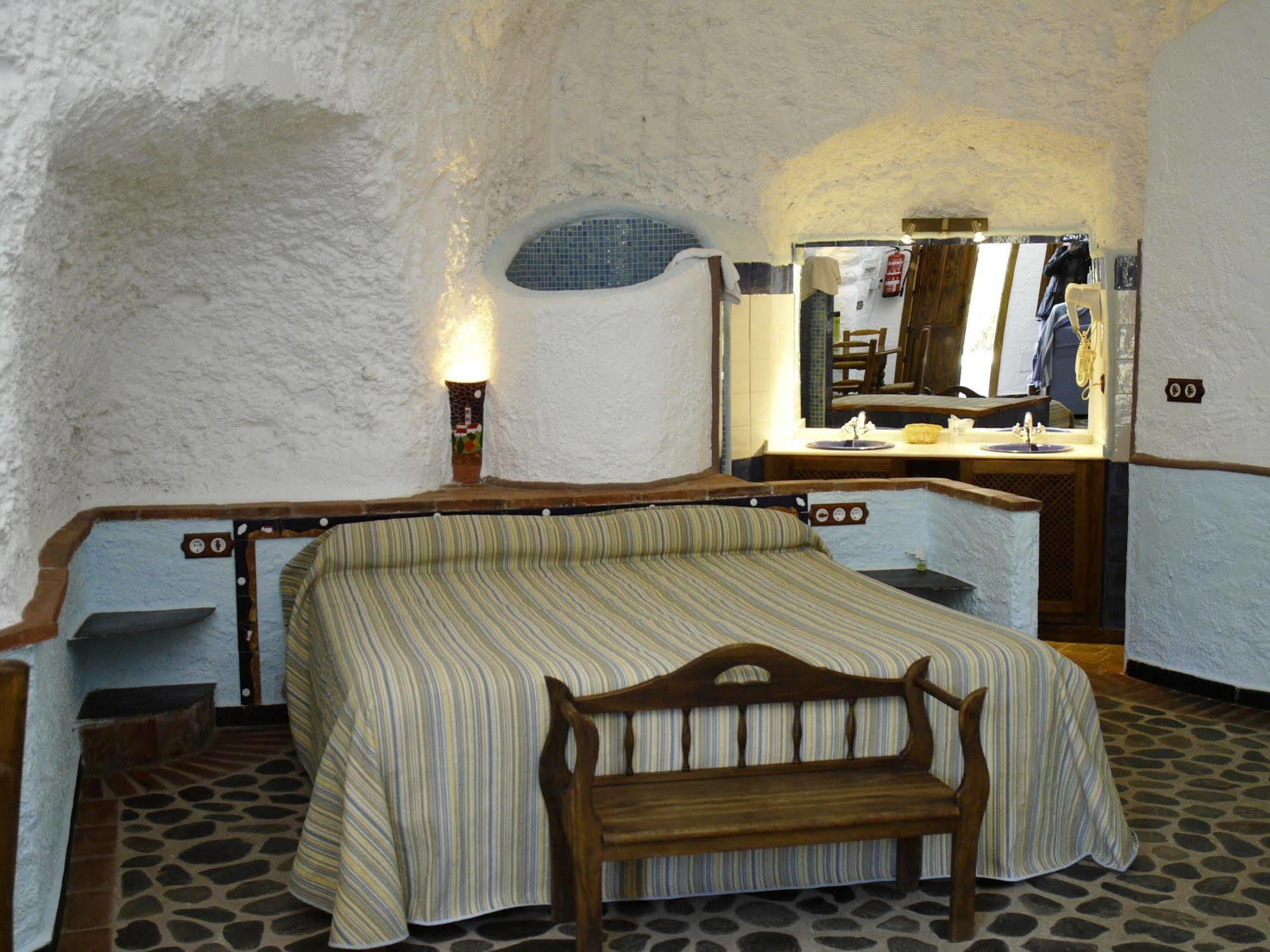 Alcudia de Guadix Cuevas Del Zenete 아파트 객실 사진